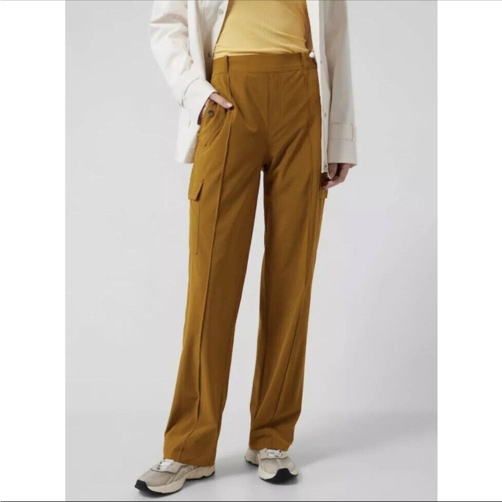 Athleta Venice High Rise Wide Leg Cargo Pants Brass Yellow Size 8
